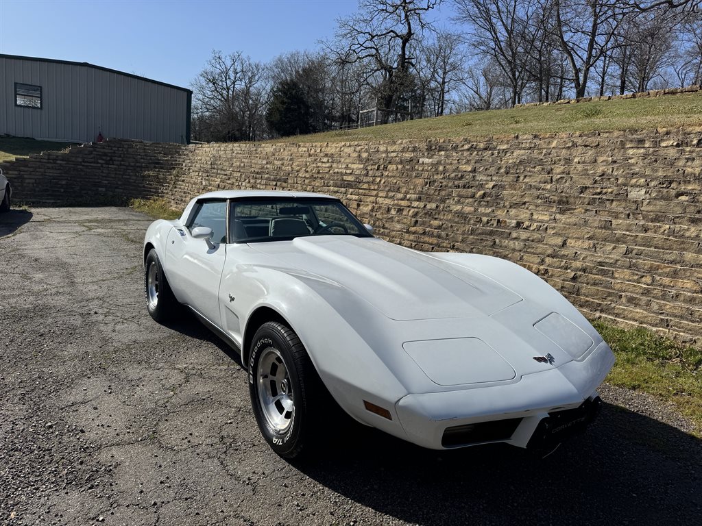Chevrolet Corvette photo 3