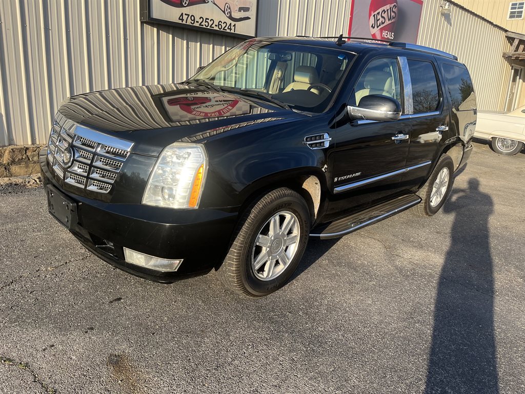 2007 Cadillac Escalade Luxury photo 7