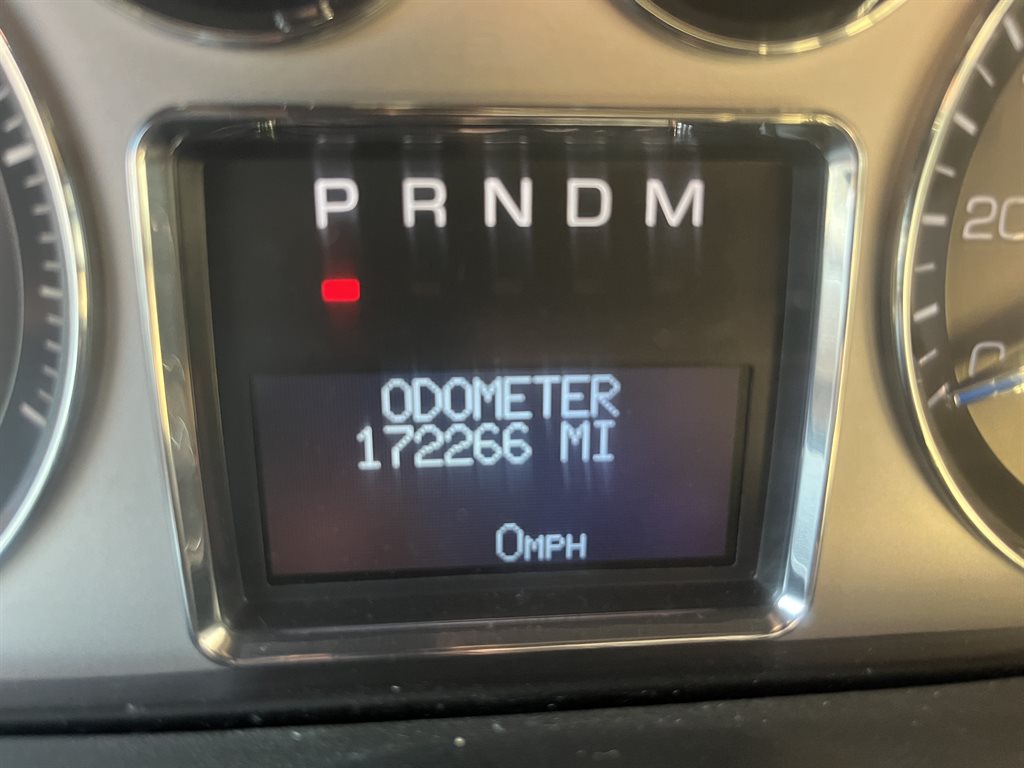 2007 Cadillac Escalade Luxury photo 19
