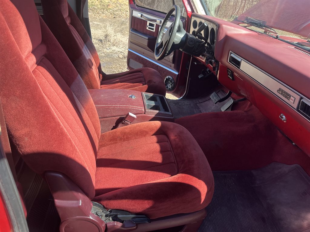 1987 GMC Jimmy - Photo 24